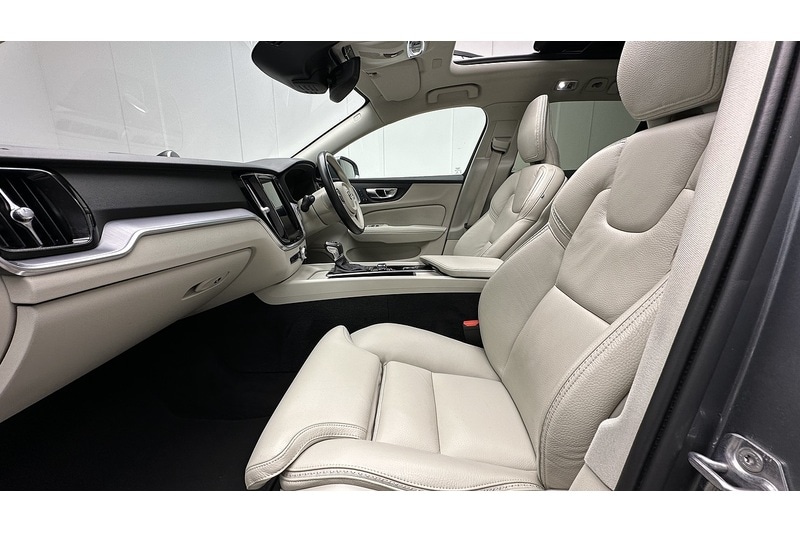 Used Volvo V60 2019 for sale - 76784300: Photo 23