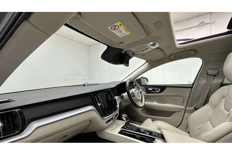 Used Volvo V60 2019 for sale - 76784300: Photo 25