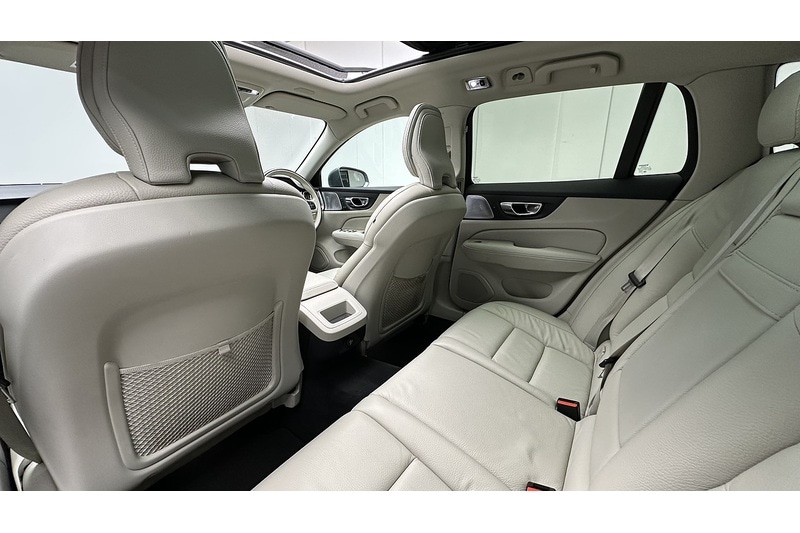 Used Volvo V60 2019 for sale - 76784300: Photo 28