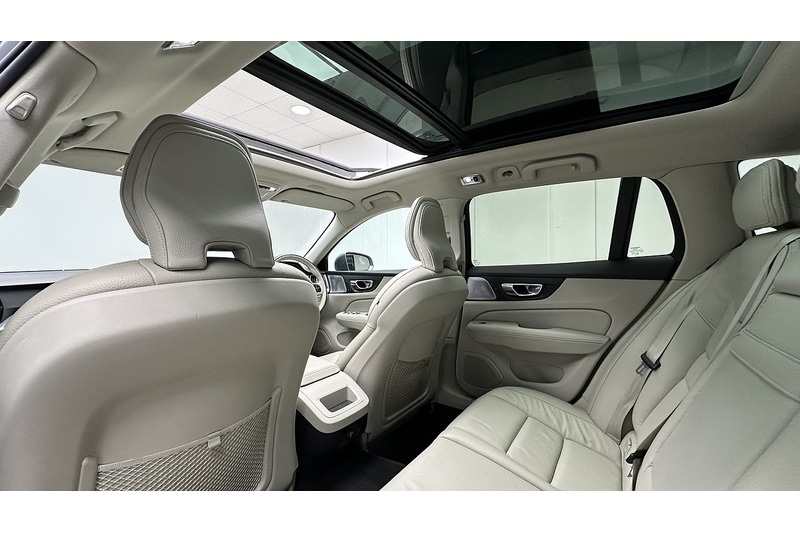 Used Volvo V60 2019 for sale - 76784300: Photo 29