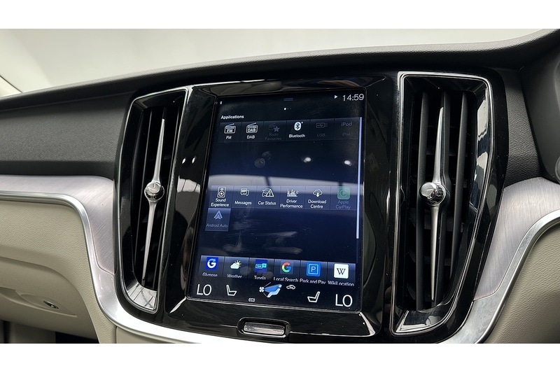 Used Volvo V60 2019 for sale - 76784300: Photo 51