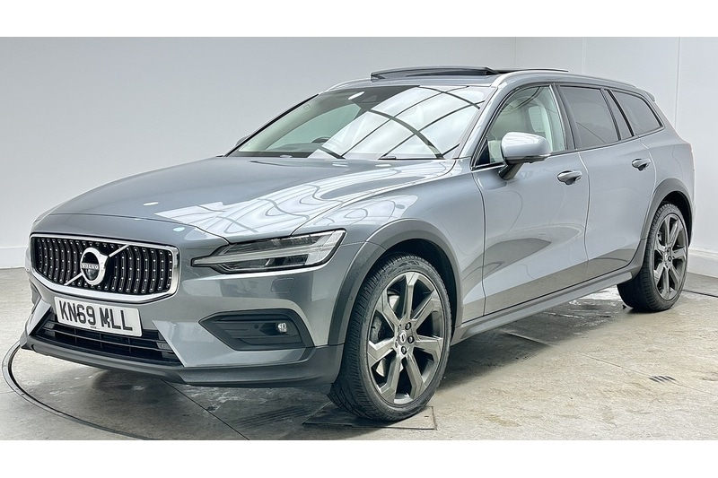 Used Volvo V60 2019 for sale - 76784300: Photo 9