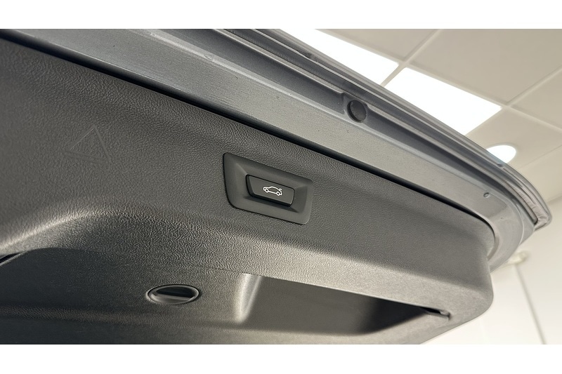 Used BMW 5 Series 2019 for sale - 77937482: Photo 50