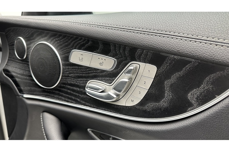 Used Mercedes-Benz E Class 2018 for sale - 78197504: Photo 31