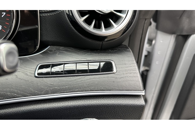 Used Mercedes-Benz E Class 2018 for sale - 78197504: Photo 33