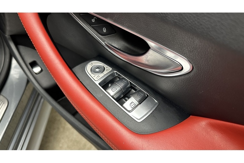 Used Mercedes-Benz E Class 2018 for sale - 77437763: Photo 32