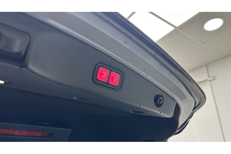 Used Mercedes-Benz E Class 2018 for sale - 77437763: Photo 60