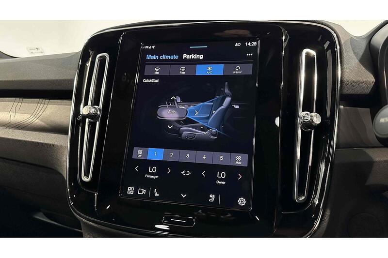 Used Volvo C40 2023 for sale - 76784307: Photo 48