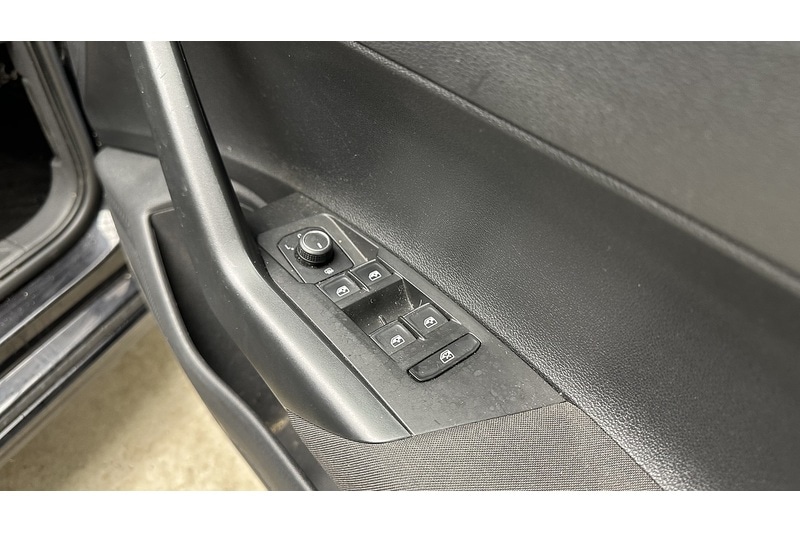 Used Volkswagen Polo 2018 for sale - 77572368: Photo 27