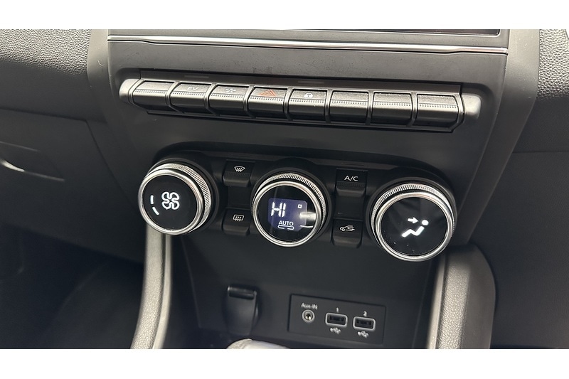 Used Renault Captur 2022 for sale - 77594937: Photo 41