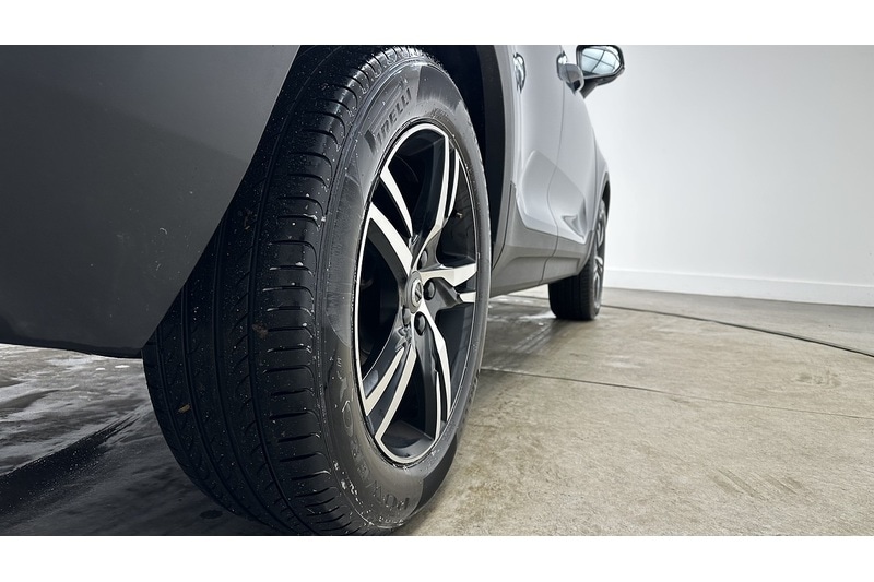 Used Volvo XC40 2021 for sale - 77437773: Photo 17