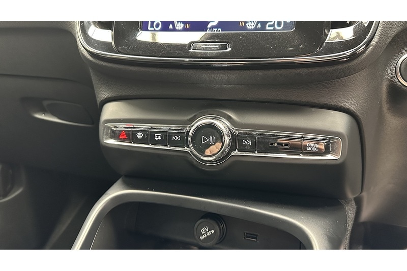 Used Volvo XC40 2021 for sale - 77437773: Photo 46