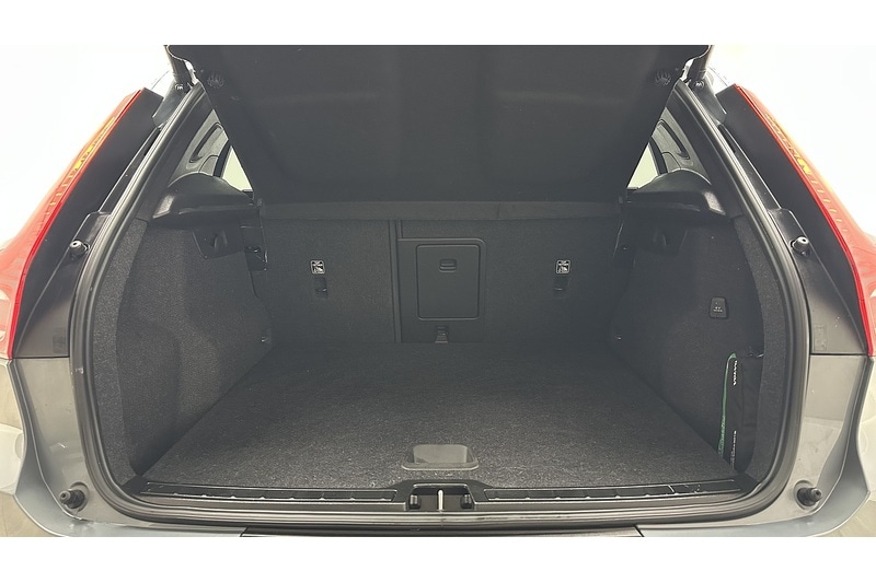 Used Volvo XC40 2021 for sale - 77437773: Photo 51