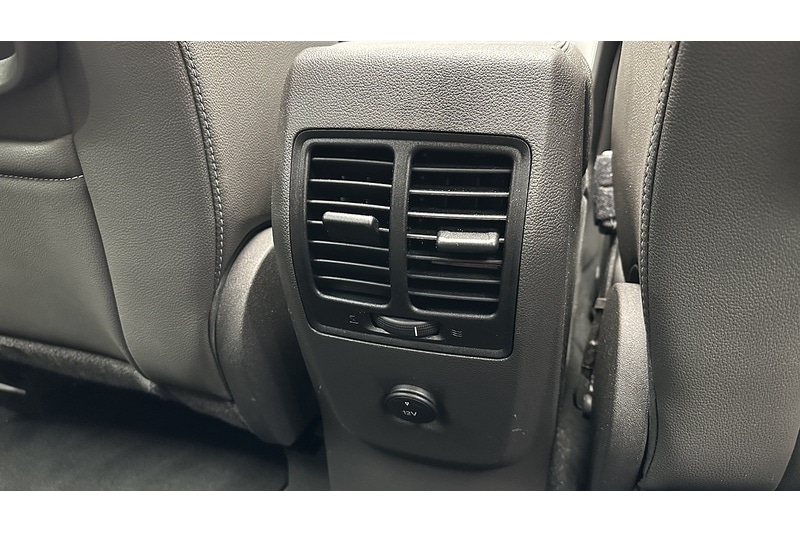 Used Ford Kuga 2018 for sale - 76784363: Photo 32