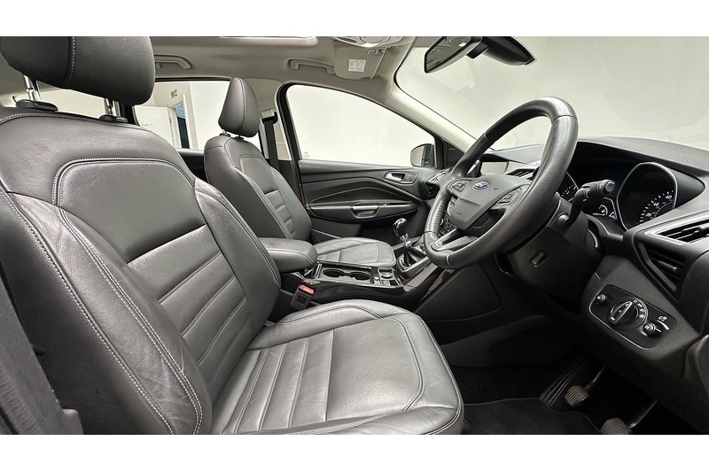 Used Ford Kuga 2018 for sale - 76784363: Photo 33