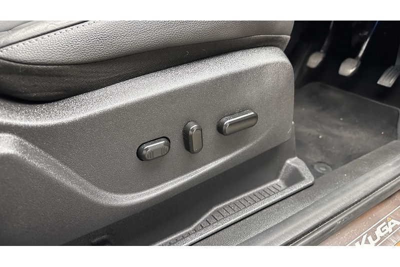 Used Ford Kuga 2018 for sale - 76784363: Photo 40