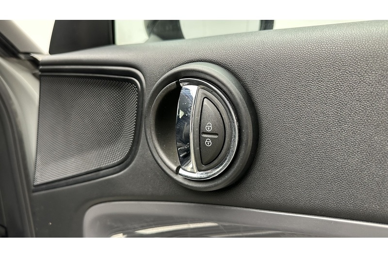 Used MINI Countryman 2018 for sale - 77937345: Photo 33