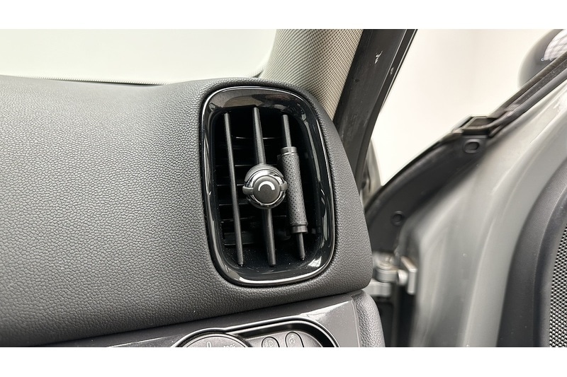 Used MINI Countryman 2018 for sale - 77937345: Photo 34