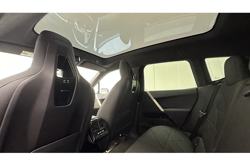 Used BMW iX 2022 for sale - 77850923: Photo 26