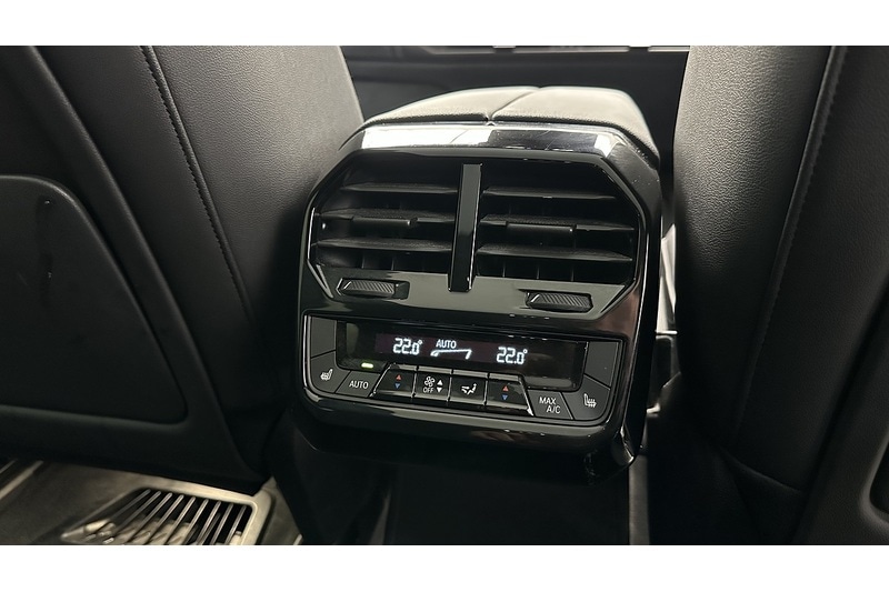 Used BMW iX 2022 for sale - 77850923: Photo 30