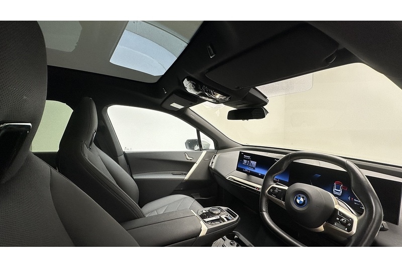 Used BMW iX 2022 for sale - 77850923: Photo 34