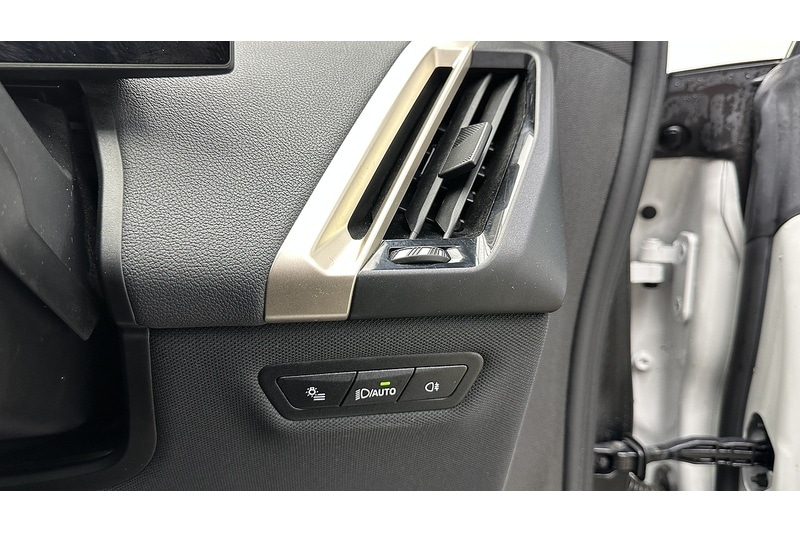 Used BMW iX 2022 for sale - 77850923: Photo 39