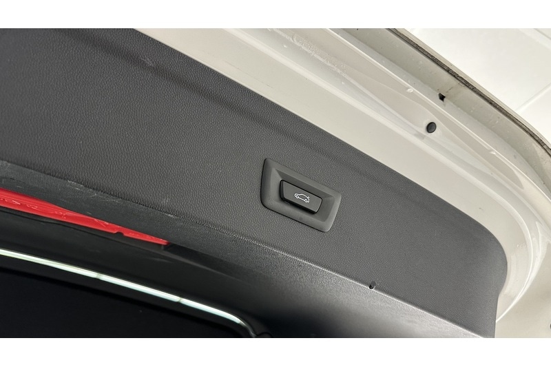 Used BMW iX 2022 for sale - 77850923: Photo 61