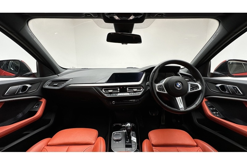 Used BMW 1 Series 2019 for sale - 76784593: Photo 2
