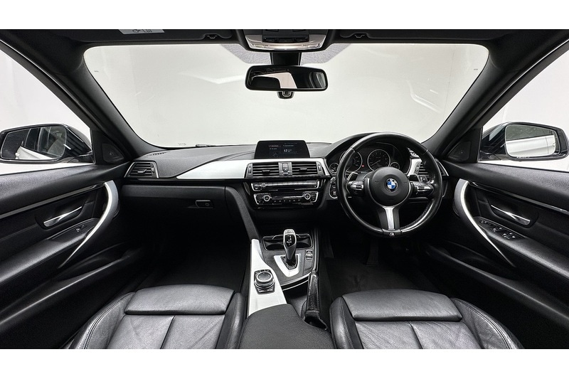 Used BMW 3 Series 2018 for sale - 76784333: Photo 2