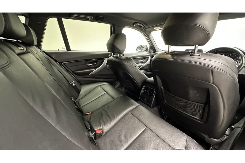 Used BMW 3 Series 2018 for sale - 76784333: Photo 26