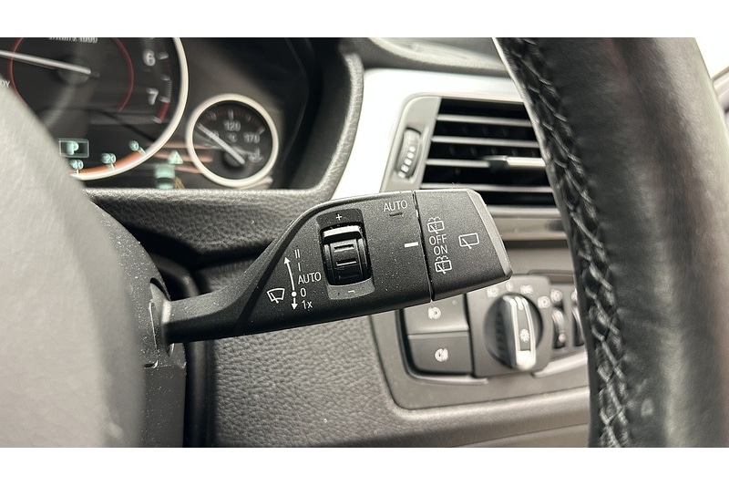 Used BMW 3 Series 2018 for sale - 76784333: Photo 37