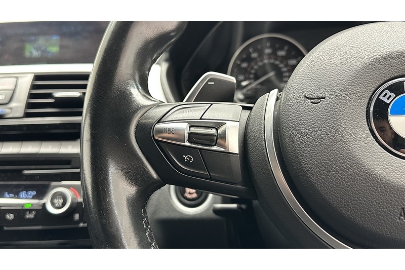 Used BMW 3 Series 2018 for sale - 76784333: Photo 38