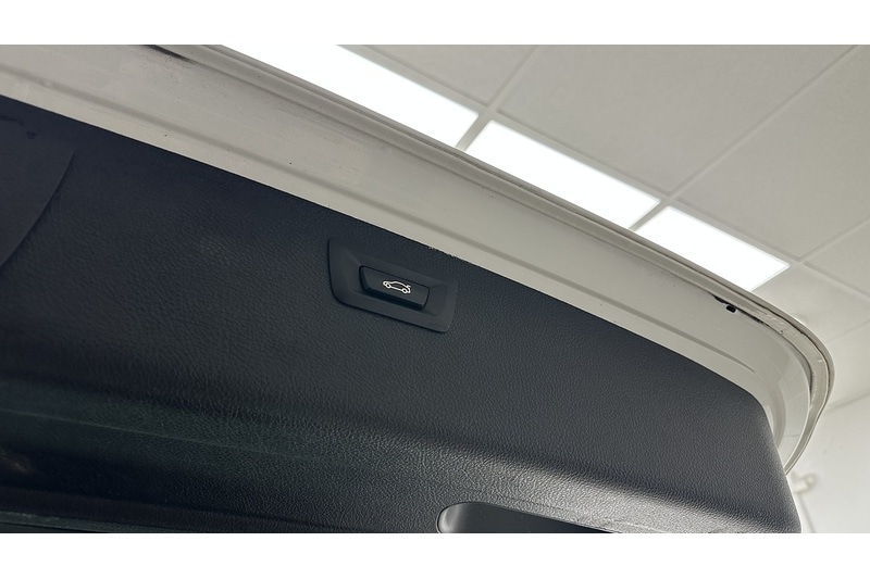 Used BMW 3 Series 2018 for sale - 76784333: Photo 54