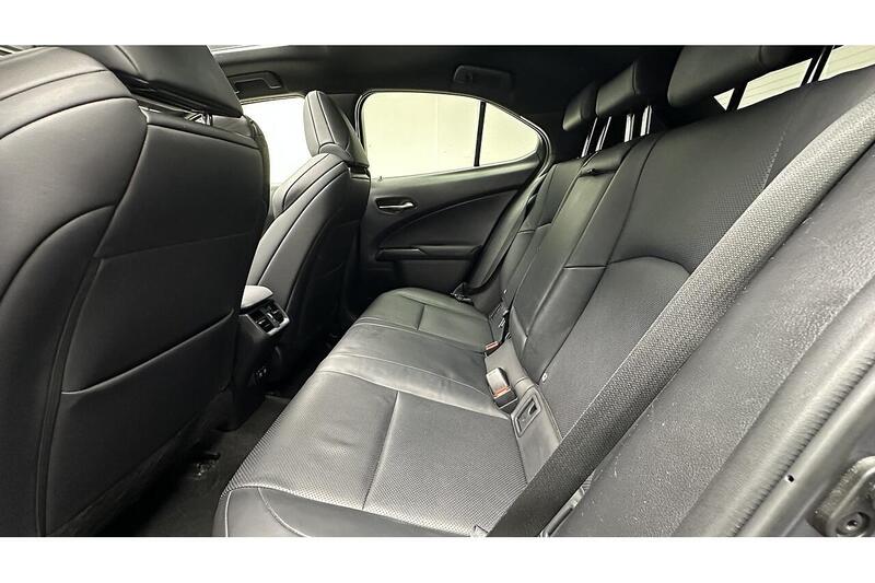 Used Lexus UX 2019 for sale - 76784533: Photo 29