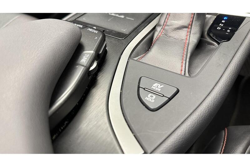 Used Lexus UX 2019 for sale - 76784533: Photo 64