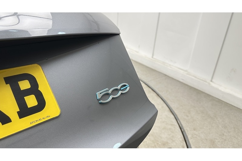 Used Fiat 500e 2024 for sale - 77622085: Photo 14