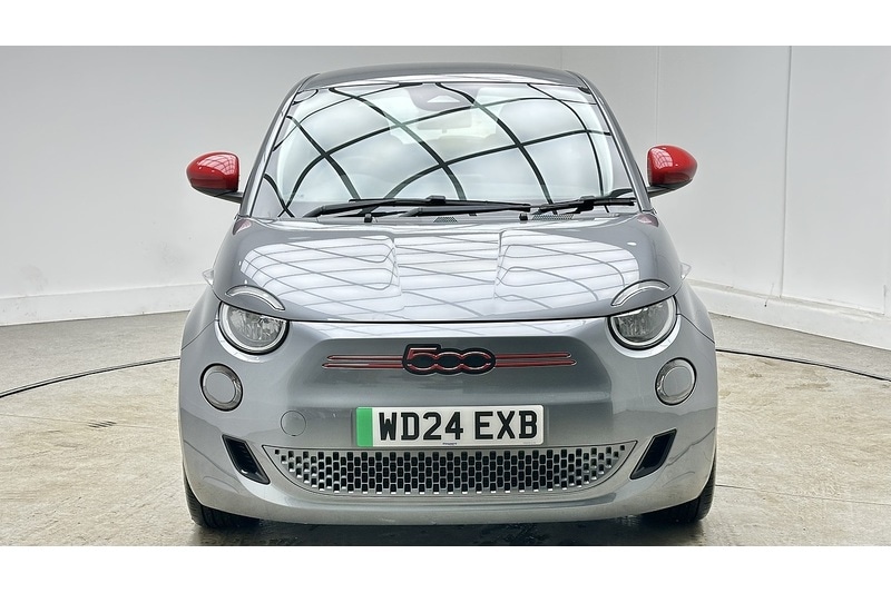 Used Fiat 500e 2024 for sale - 77622085: Photo 4