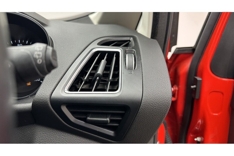 Used Ford C-Max 2018 for sale - 77530316: Photo 32