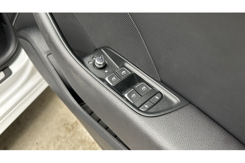 Used Audi A3 2018 for sale - 77114229: Photo 33