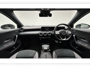 Used Mercedes-Benz A-Class 2018 for sale - 76784485: Photo