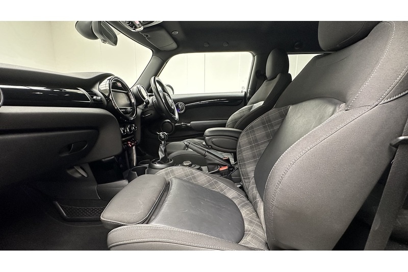 Used MINI Hatch 2018 for sale - 77968006: Photo 20