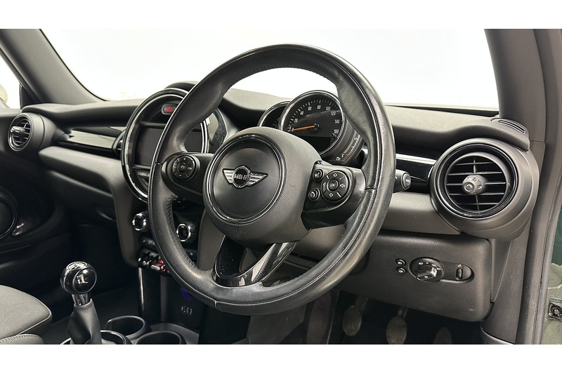 Used MINI Hatch 2018 for sale - 77968006: Photo 26