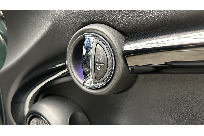 Used MINI Hatch 2018 for sale - 77968006: Photo 28