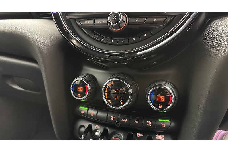 Used MINI Hatch 2018 for sale - 77968006: Photo 47