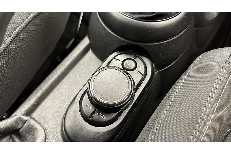 Used MINI Hatch 2018 for sale - 77968006: Photo 52