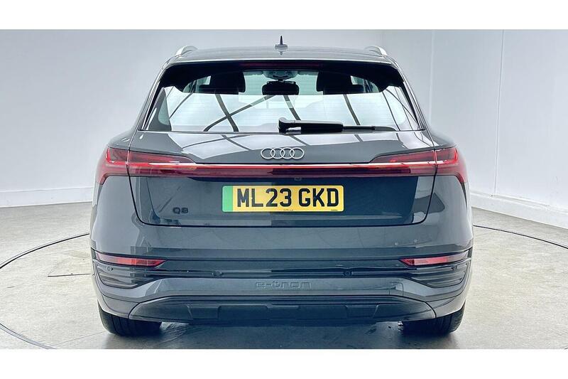 Used Audi Q8 2023 for sale - 76784537: Photo 11