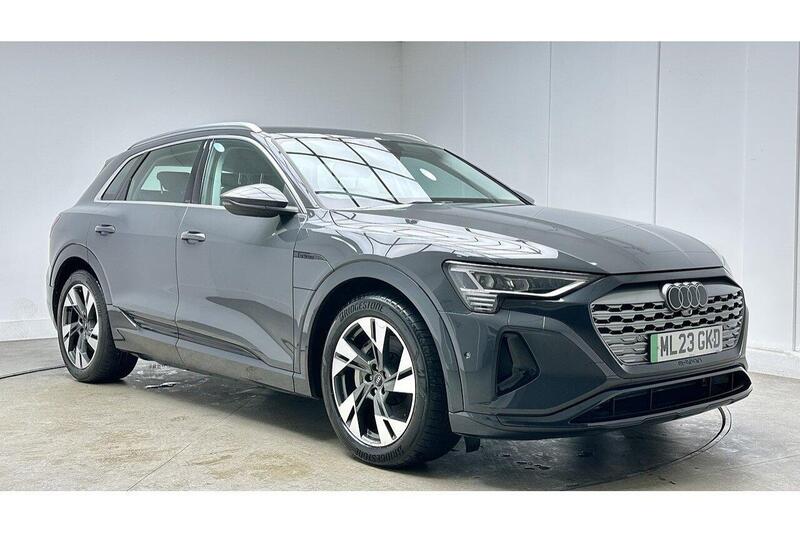 Used Audi Q8 2023 for sale - 76784537: Photo 12