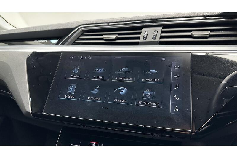 Used Audi Q8 2023 for sale - 76784537: Photo 46