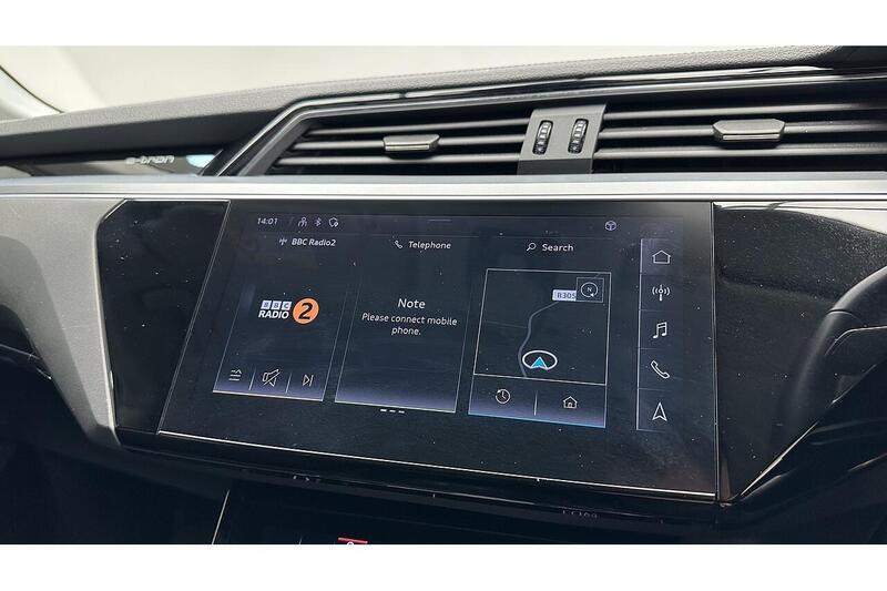 Used Audi Q8 2023 for sale - 76784537: Photo 47