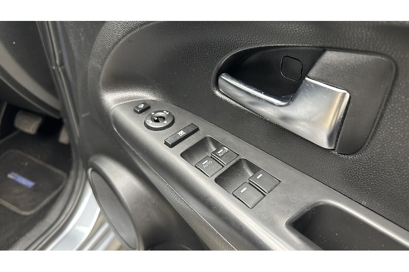 Used Kia Venga for sale - 77072838: Photo 14